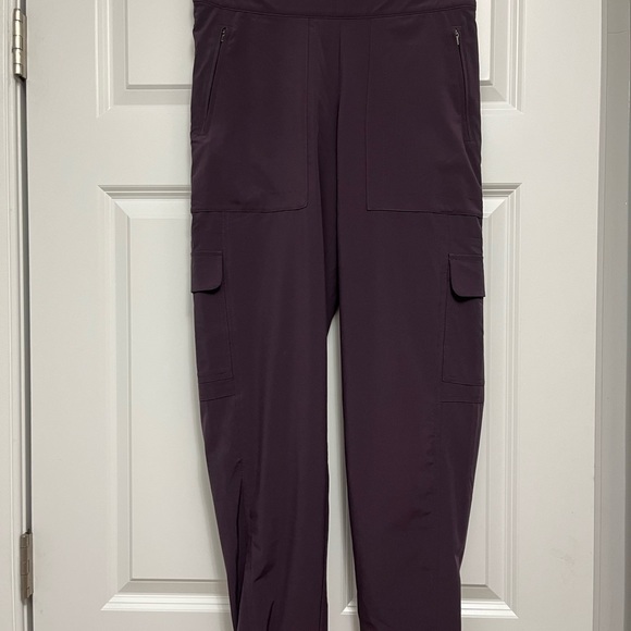 Athleta Chelsea Cargo Lined Pants, Size 8, Eggplant - Picture 2 of 7